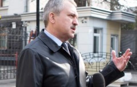 Господарі Донбасу готові впустити окупантів, щоб і далі експлуатувати народ - Сенченко
