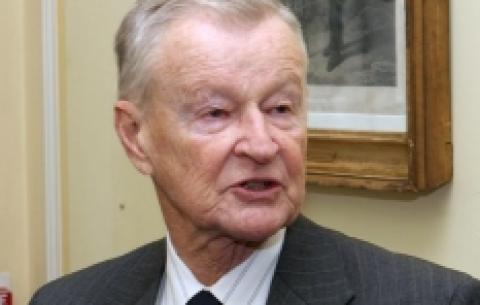 Бжезінський: Відповідальні за напад на літак повинні постати перед судом, а їх покровитель має заплатити за жертви