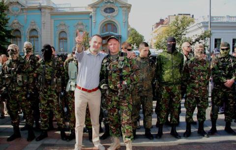 "Ніжинські робінгуди" також вимагають люстрації