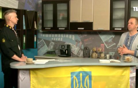 Ігор Каганець і Анатолій Кривонос обговорюють дію Живого Слова